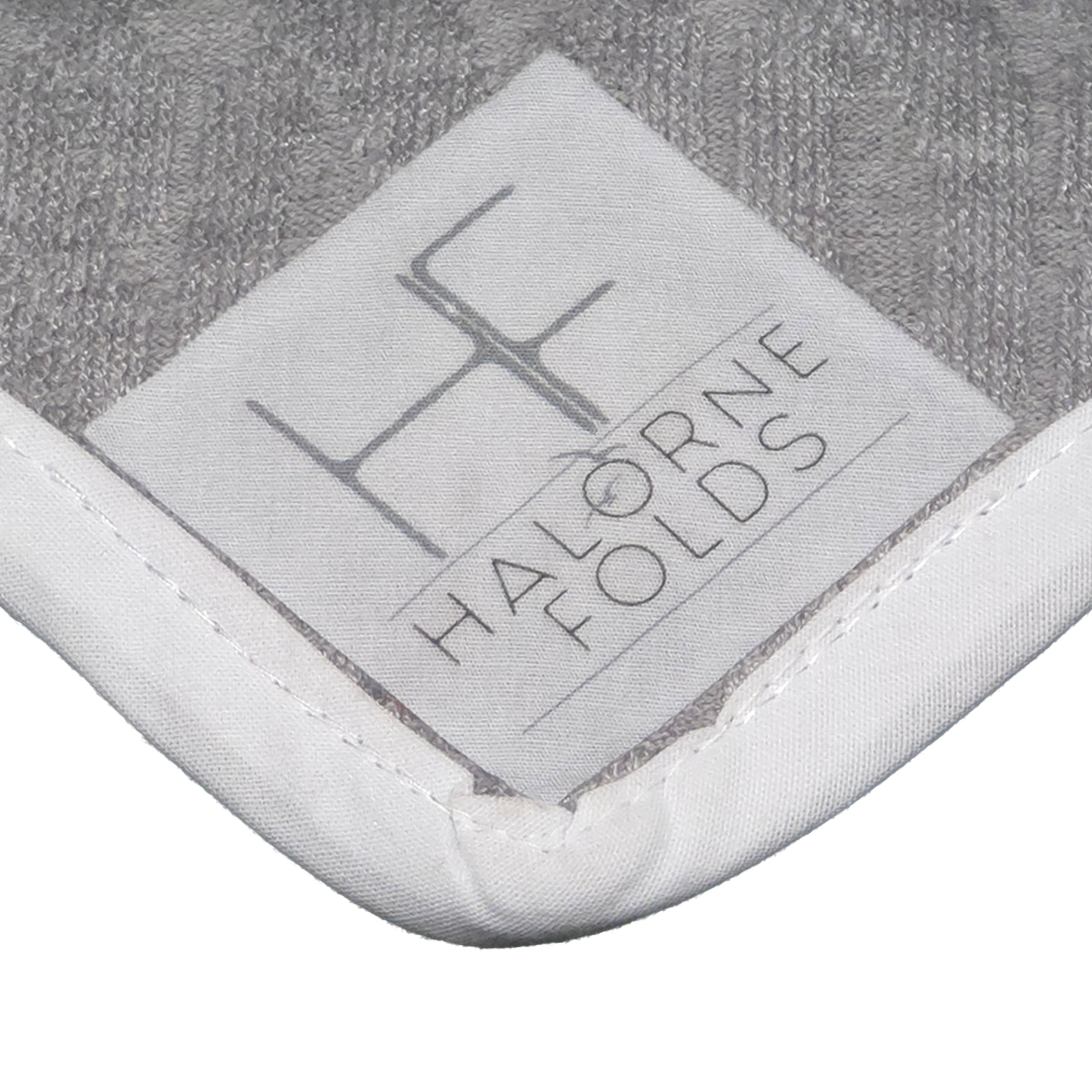 The Encantadora - Central